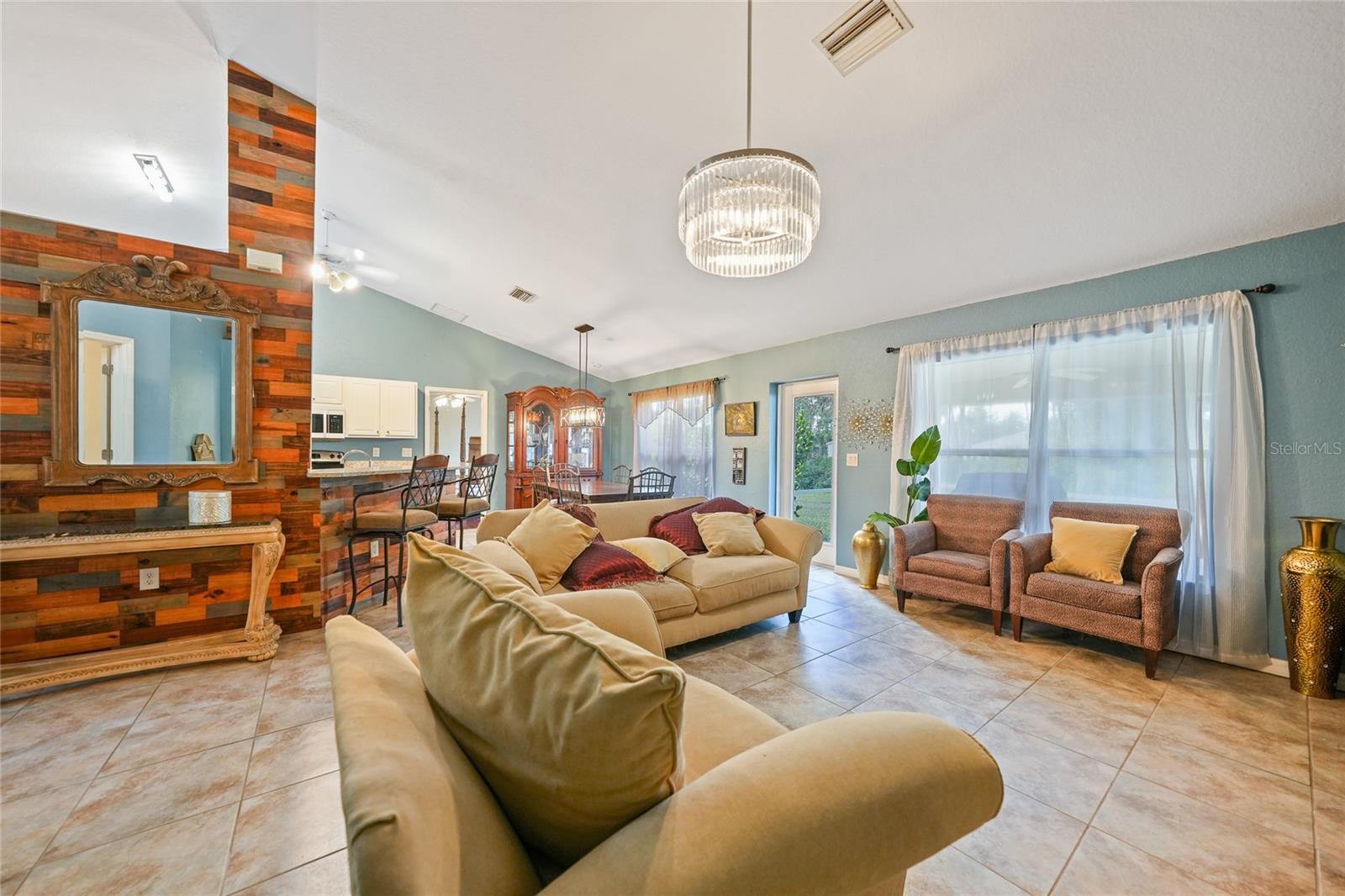 Image 6 of 44 For 1291 Impala Street