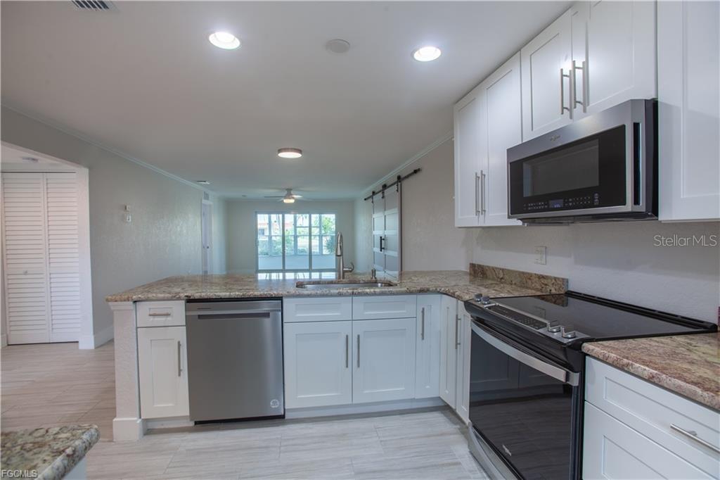 Image 13 of 15 For 632 Victoria Drive 103