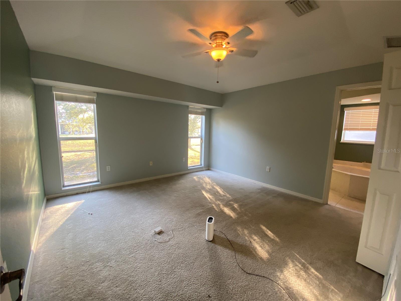 Image 12 of 19 For 25381 Deep Creek Boulevard