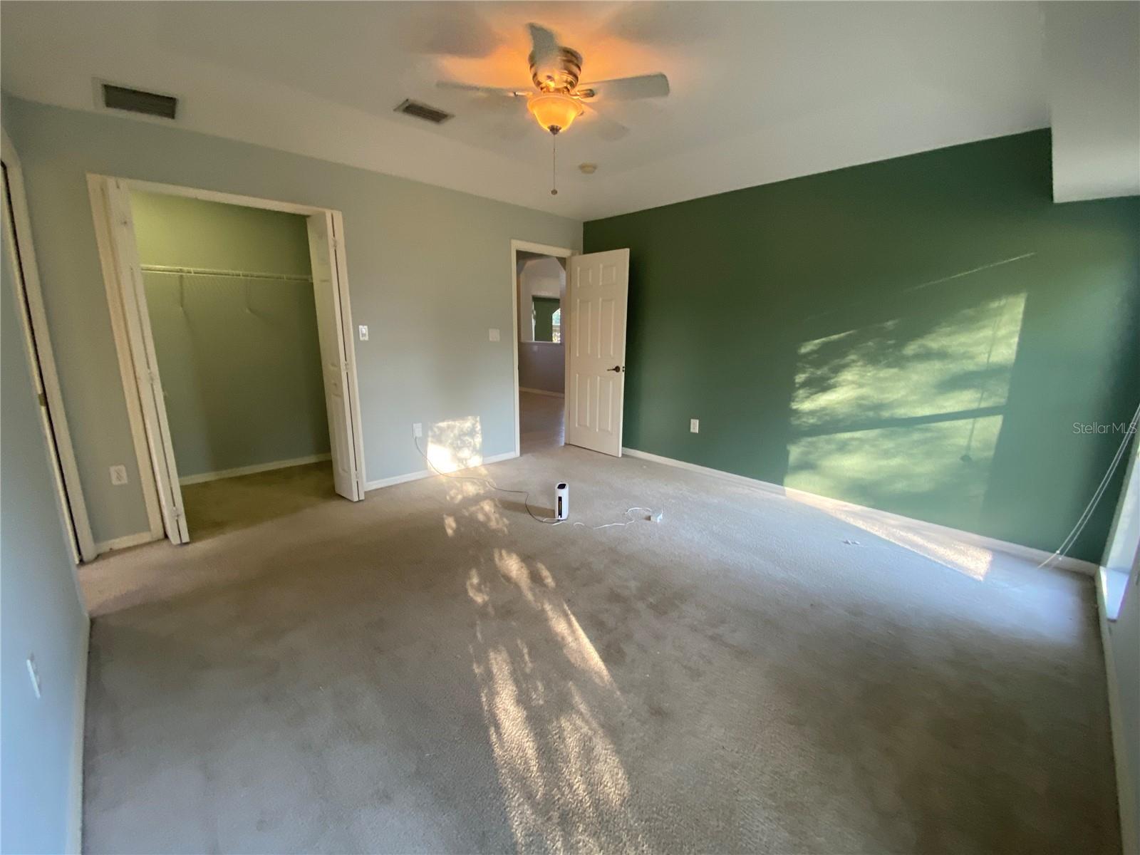 Image 14 of 19 For 25381 Deep Creek Boulevard