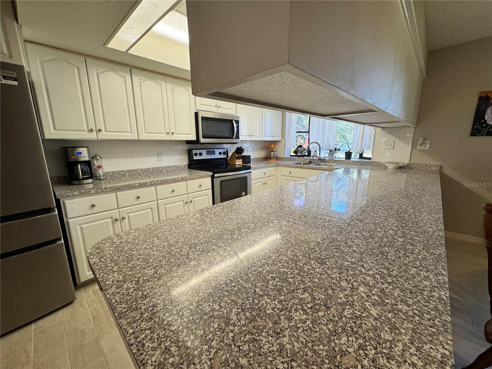 Image 30 of 38 For 701 Roanoke Place