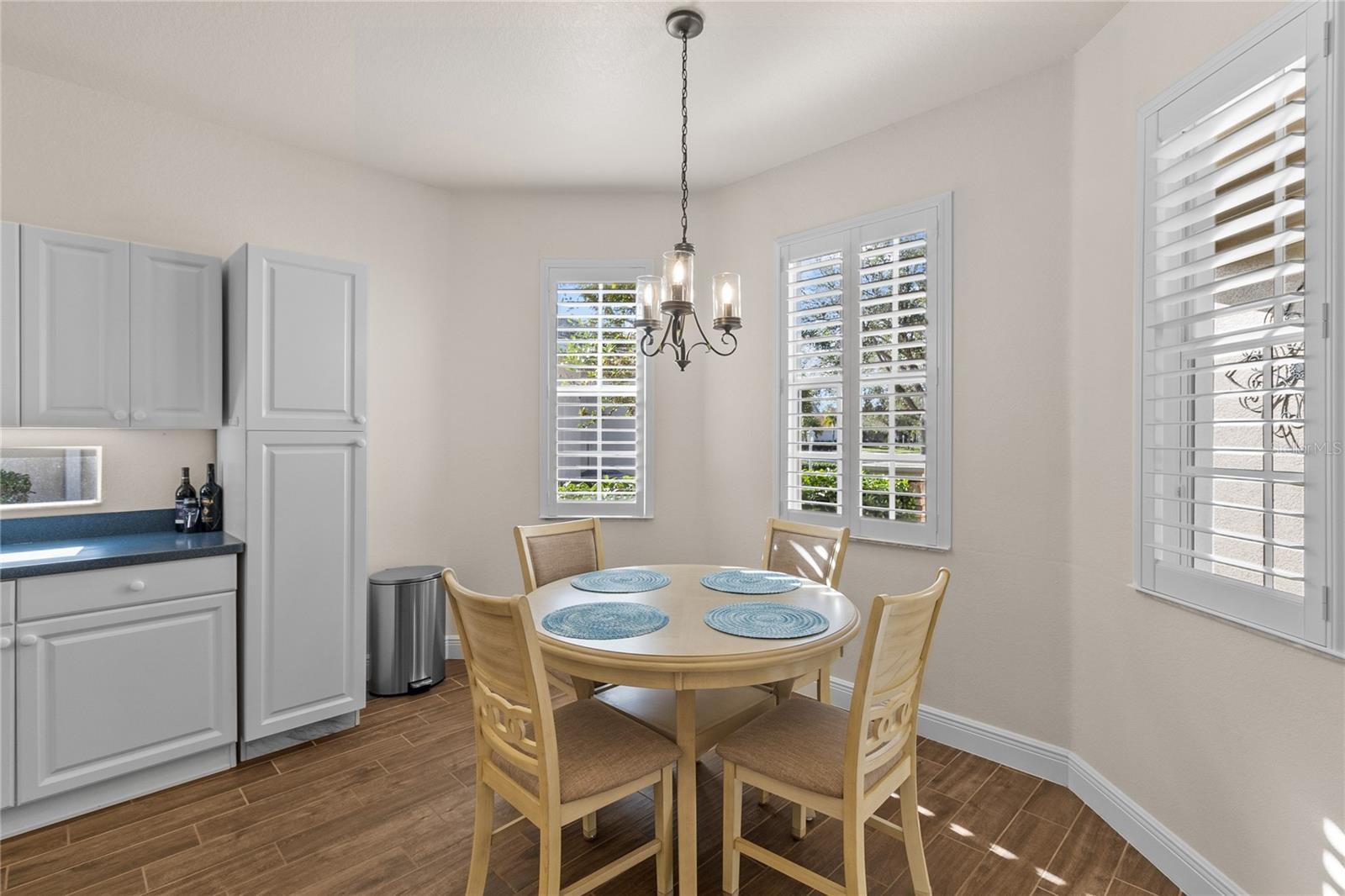 Image 17 of 53 For 1937 Scarlett Avenue