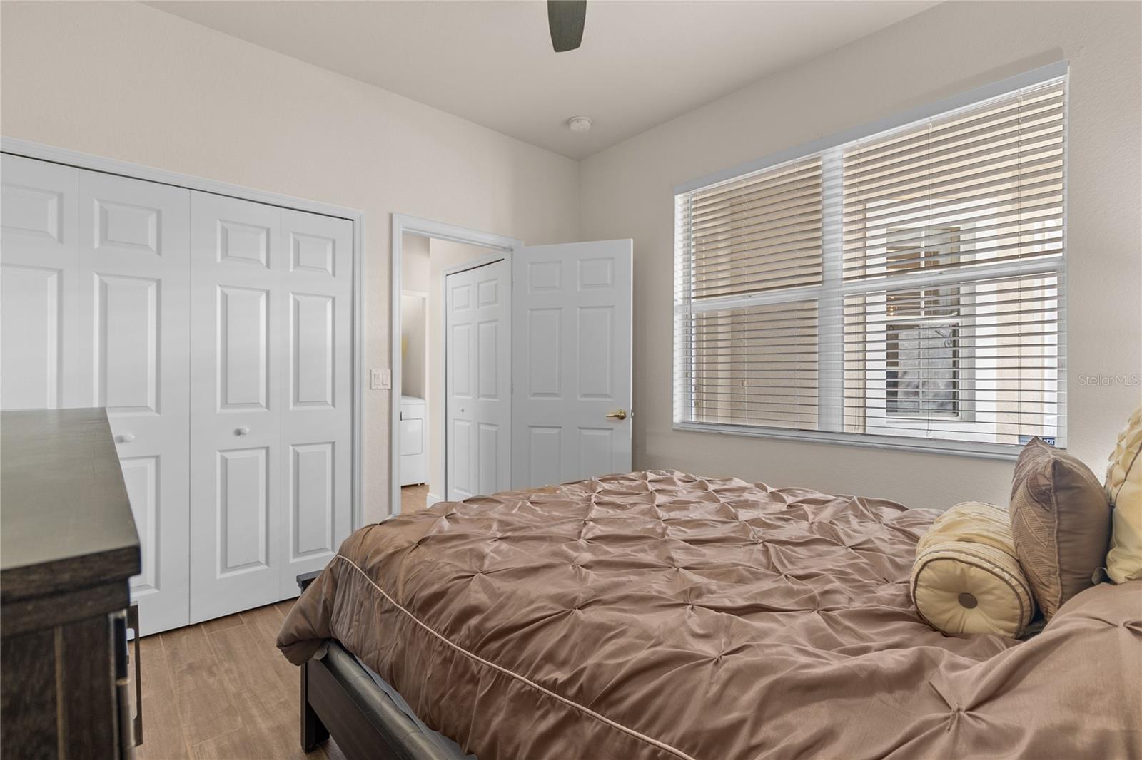 Image 21 of 53 For 1937 Scarlett Avenue