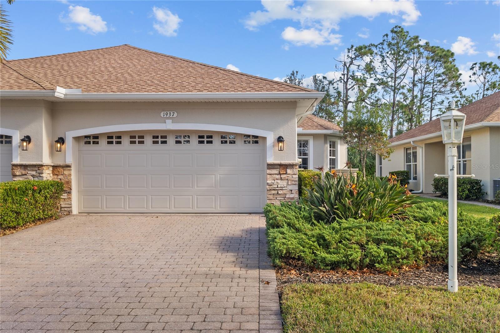 Image 47 of 53 For 1937 Scarlett Avenue