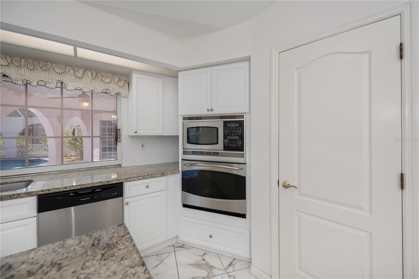 Image 21 of 93 For 26071 Paysandu Drive