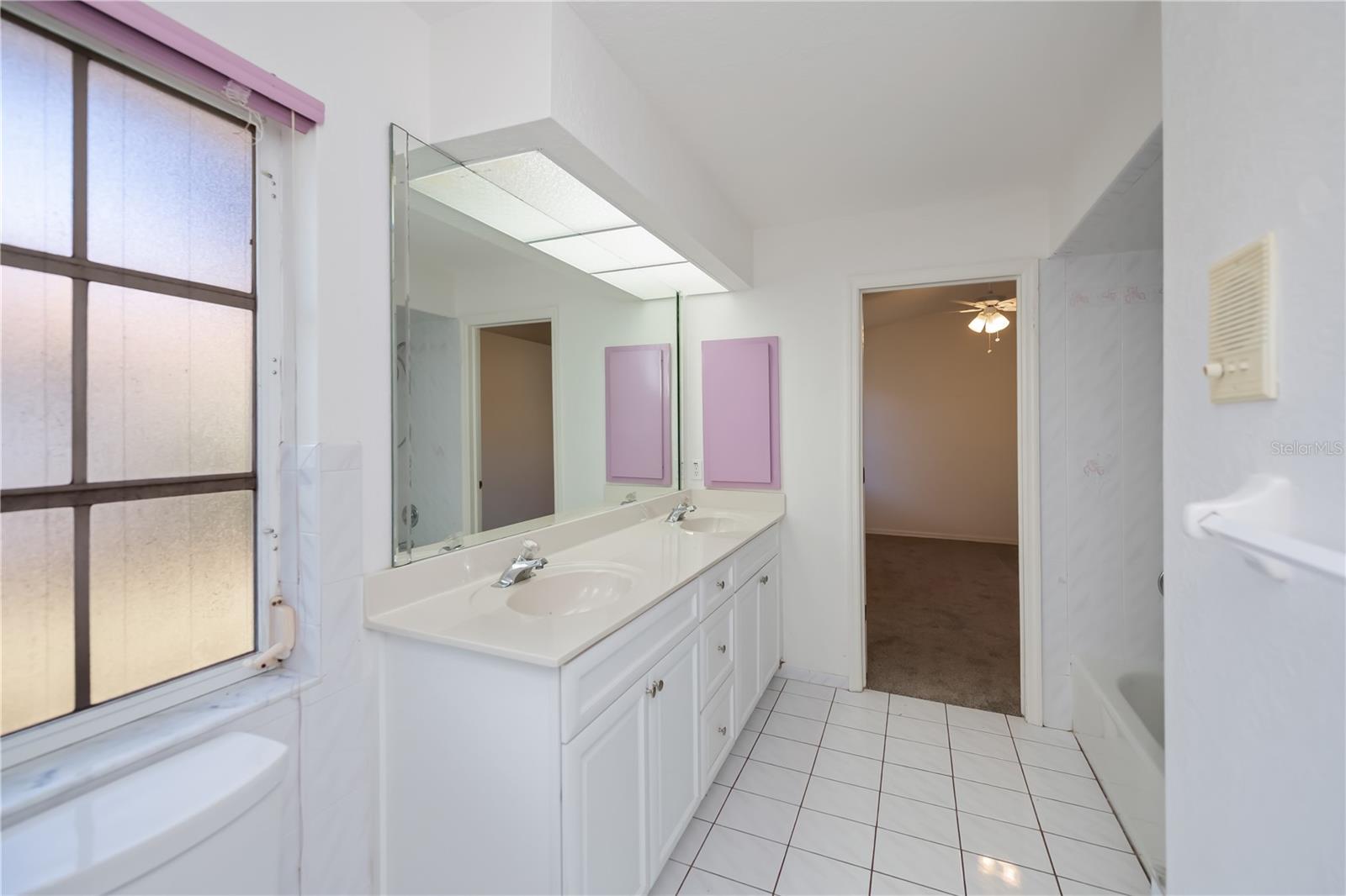 Image 49 of 93 For 26071 Paysandu Drive