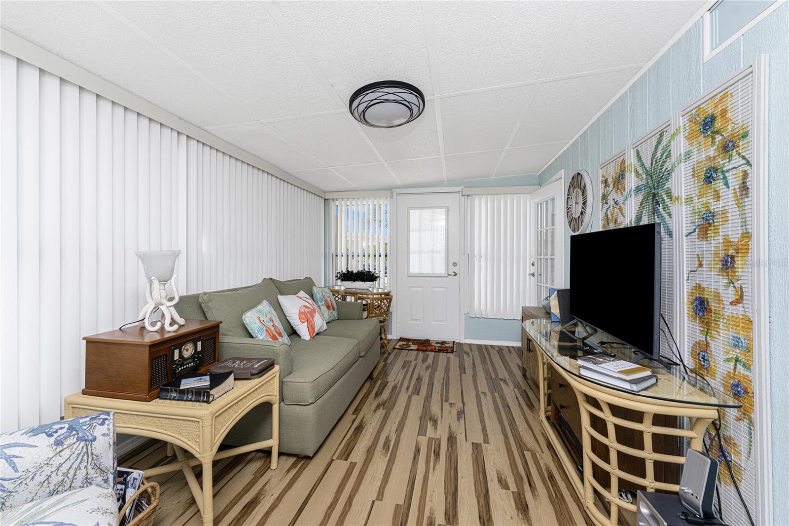 Image 23 of 59 For 6862 Holo Court