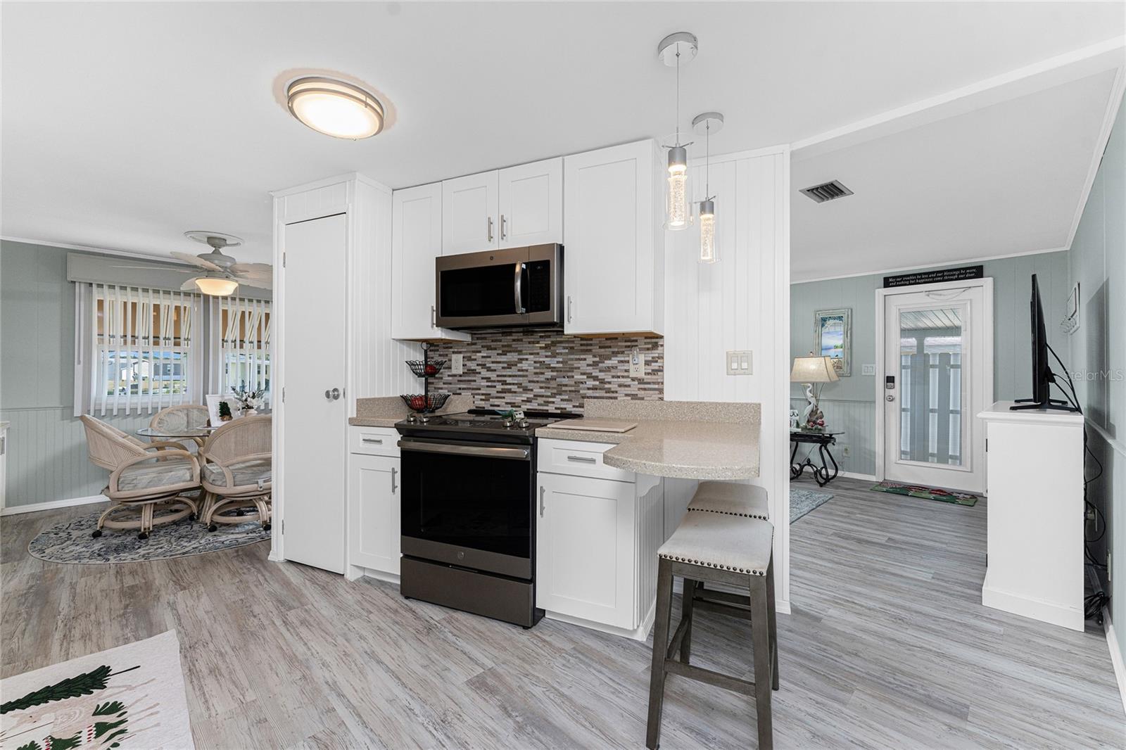 Image 24 of 59 For 6862 Holo Court