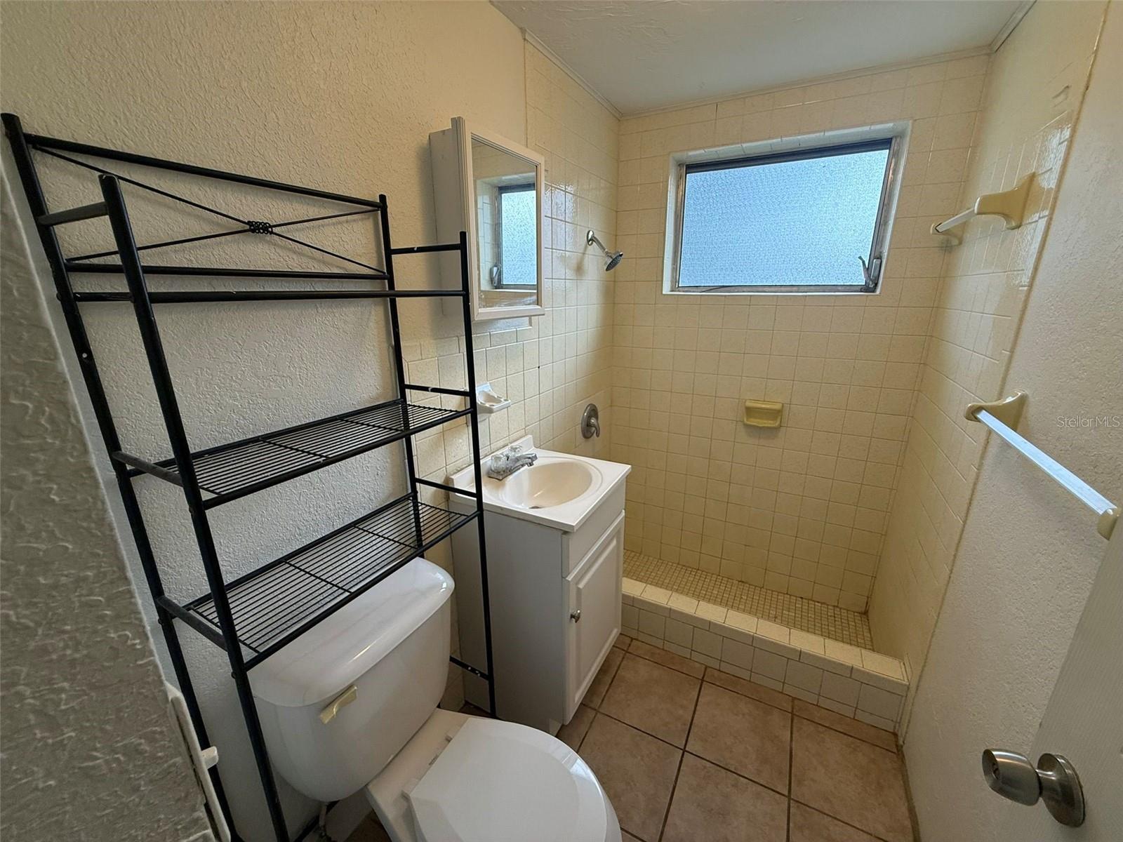 Image 10 of 16 For 1149 Brown Street