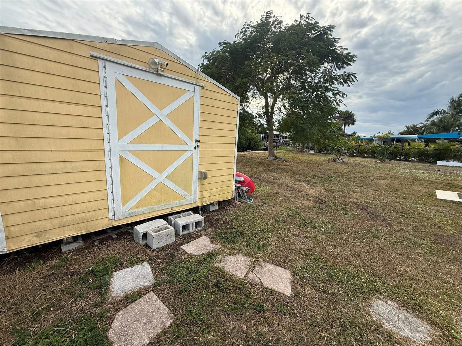 Image 15 of 16 For 1149 Brown Street