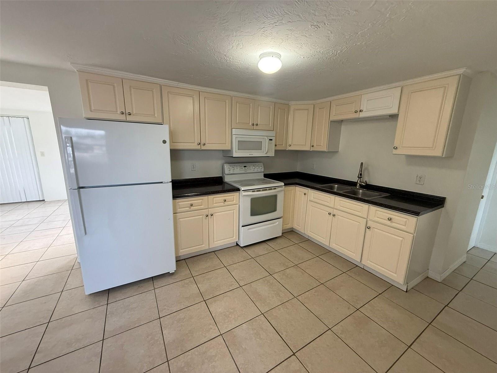 Image 7 of 16 For 1149 Brown Street