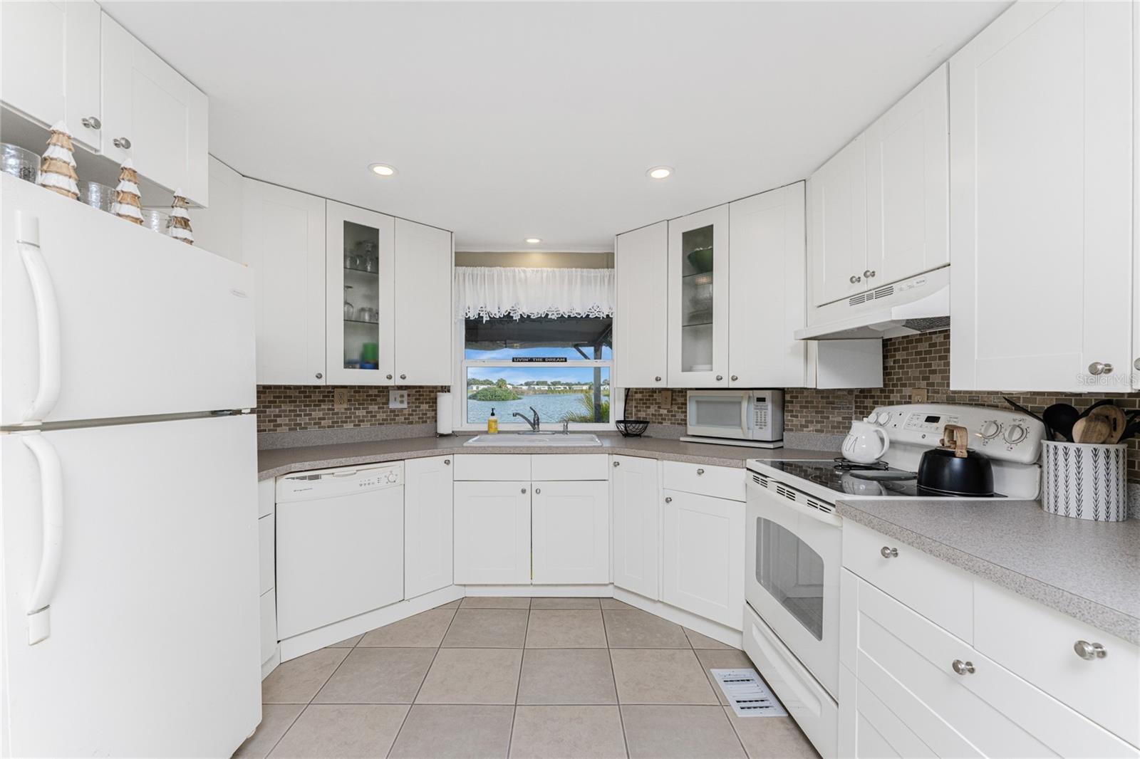 Image 6 of 47 For 1341 Blue Heron Drive