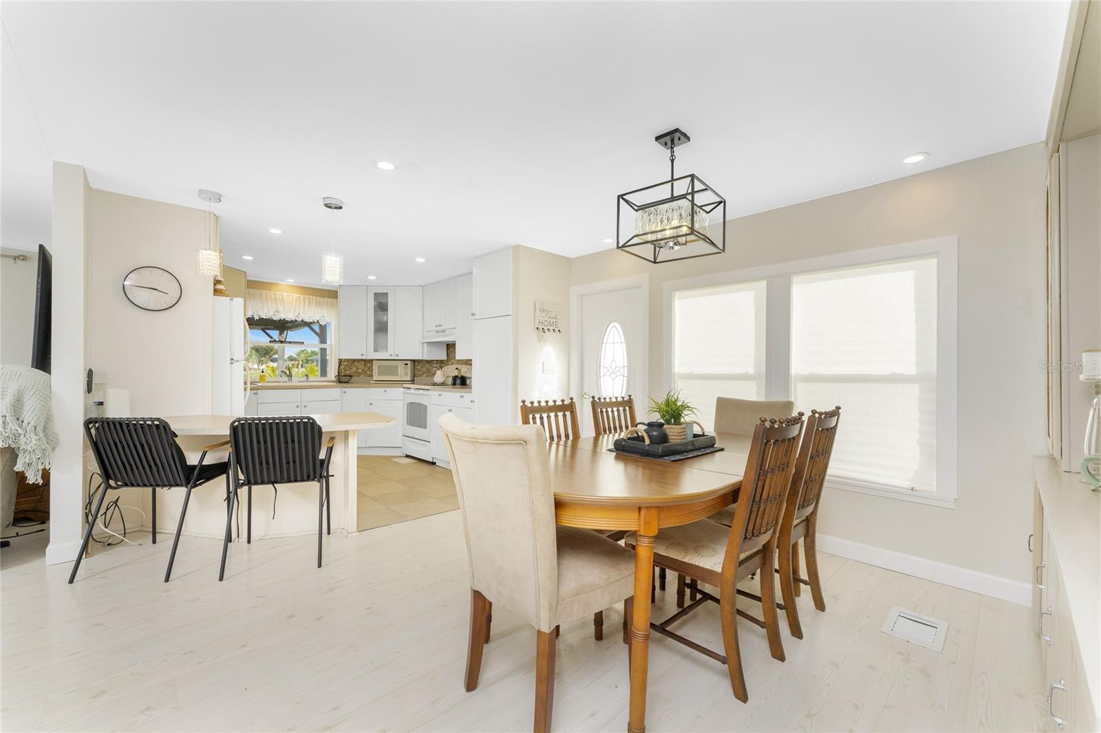 Image 8 of 47 For 1341 Blue Heron Drive