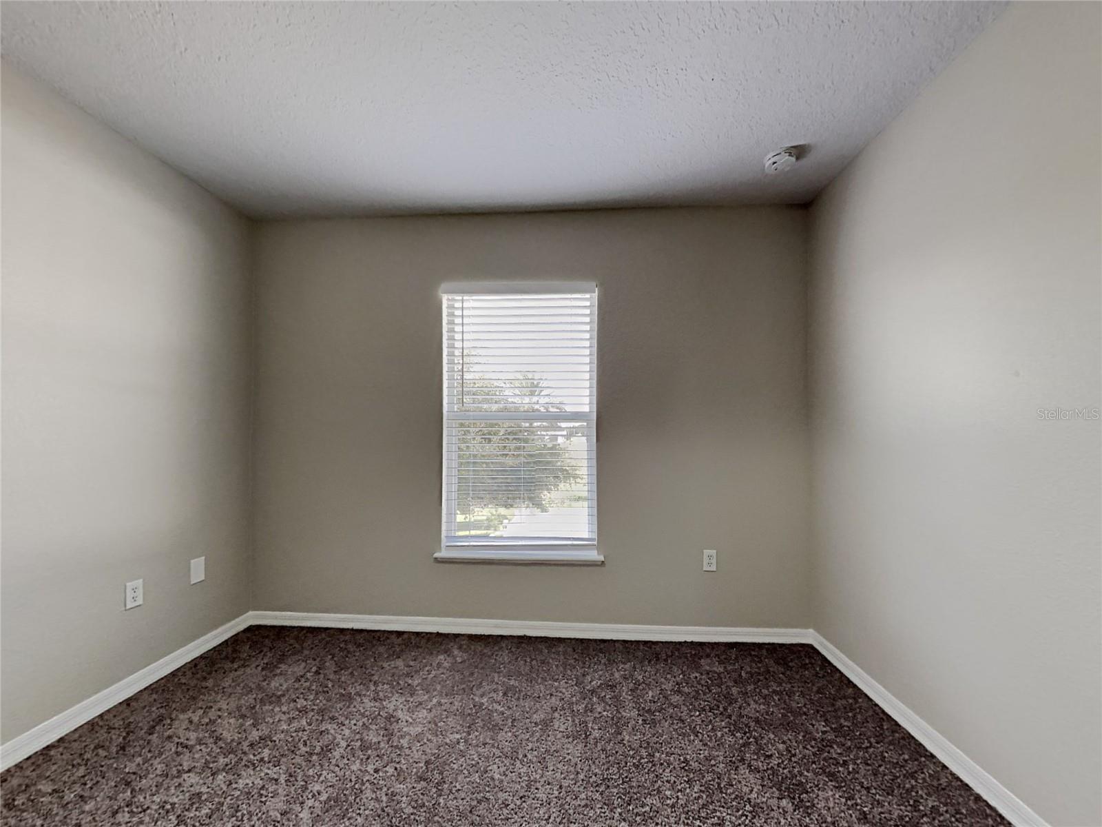 Image 19 of 27 For 358 Lake Shepard Drive