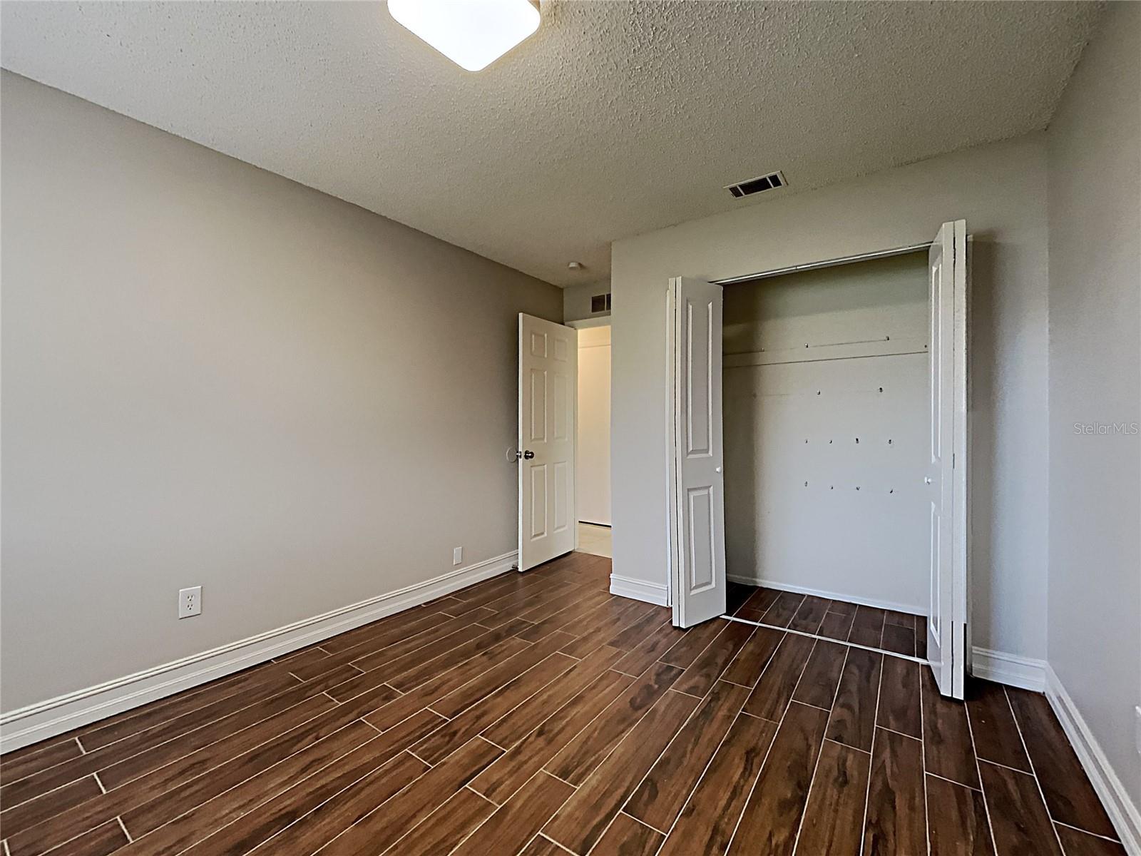 Image 26 of 62 For 11315 Zodiac Drive