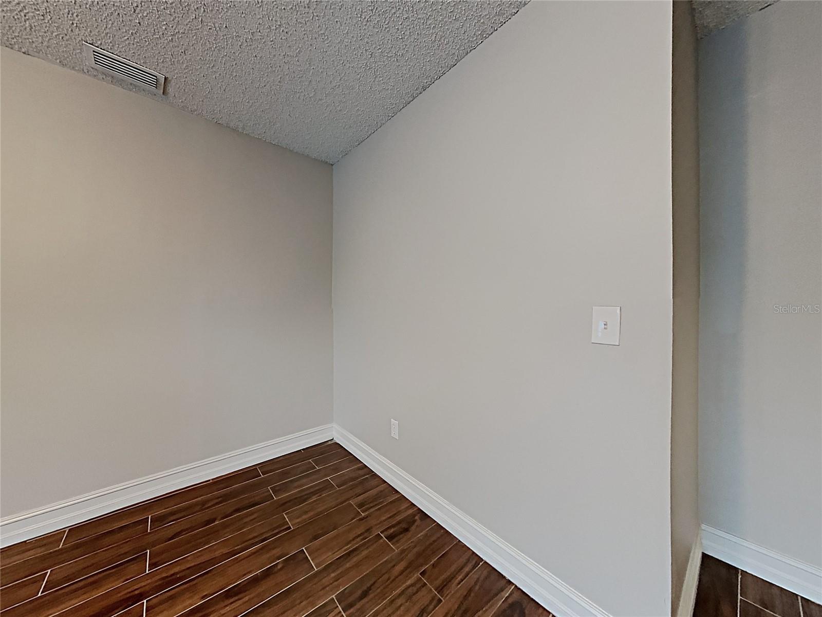 Image 29 of 62 For 11315 Zodiac Drive