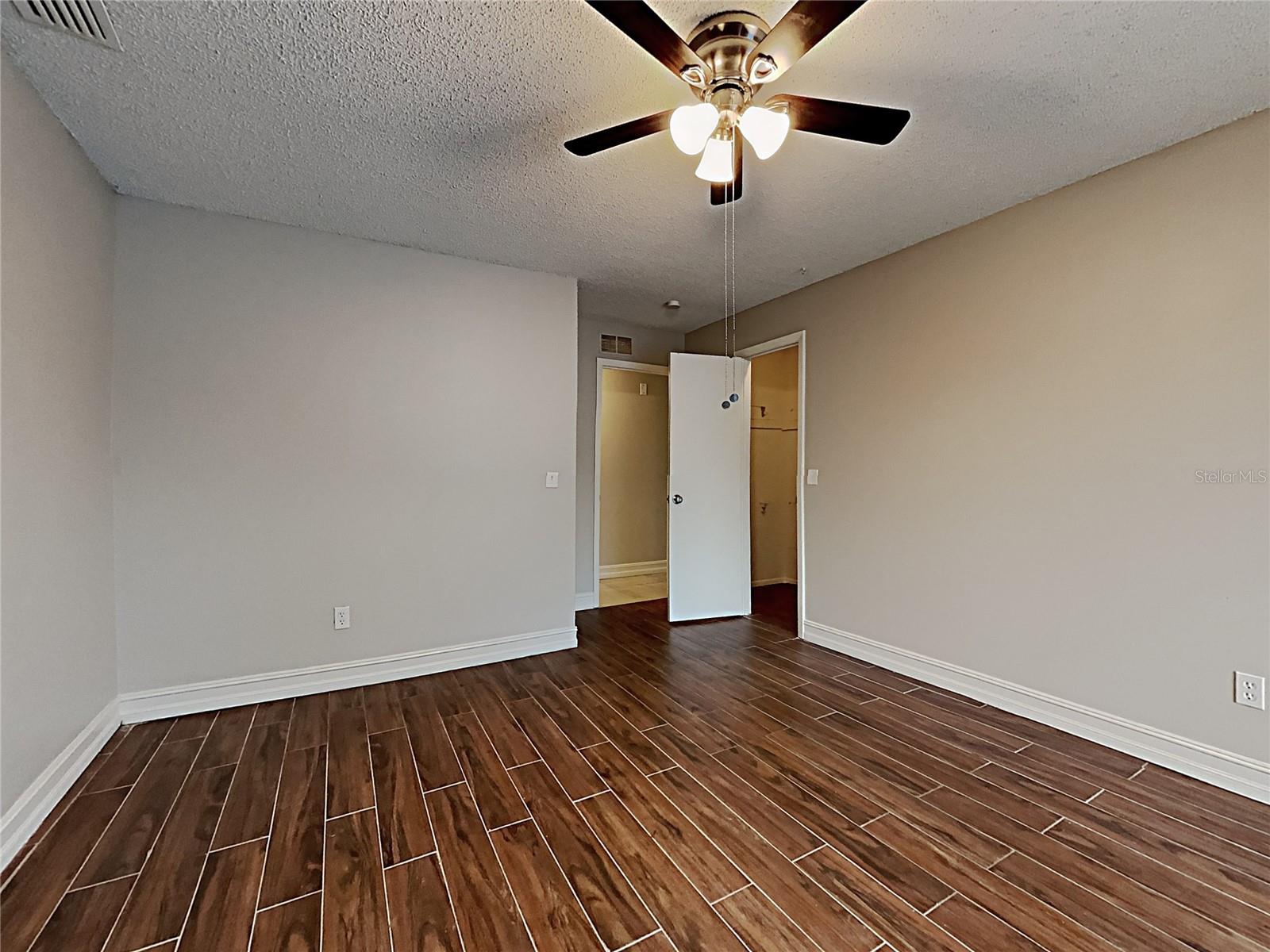 Image 55 of 62 For 11315 Zodiac Drive