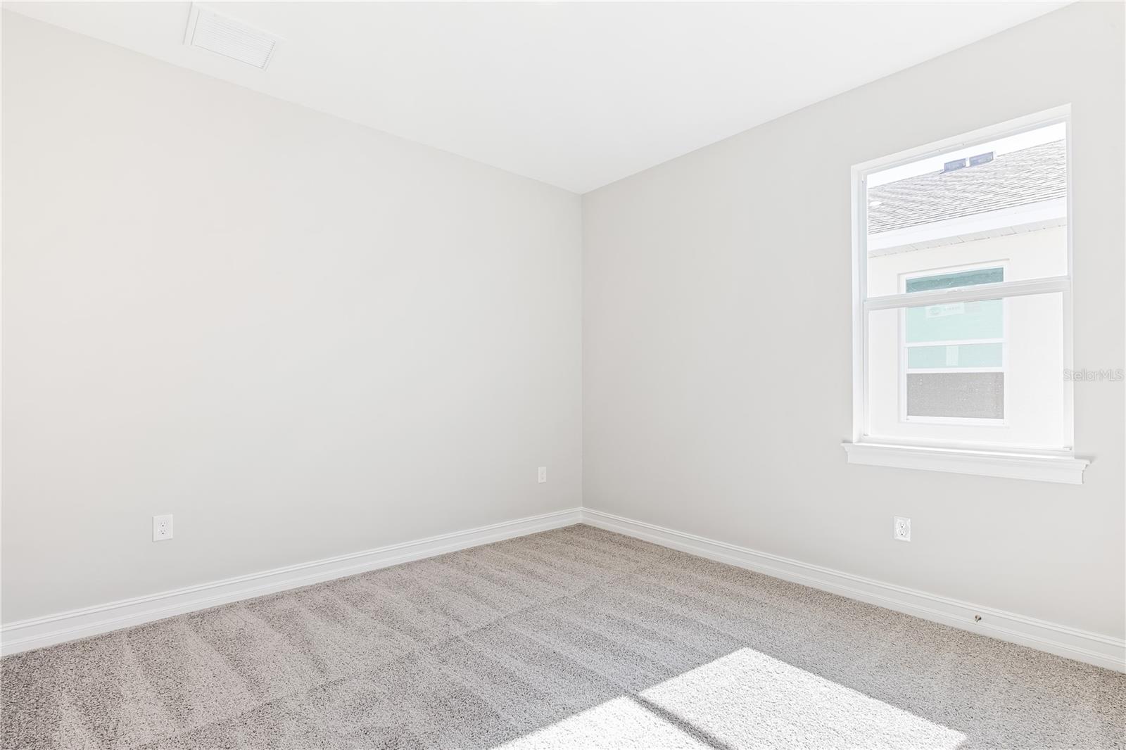 Image 10 of 23 For 26180 Coral Lakes Drive