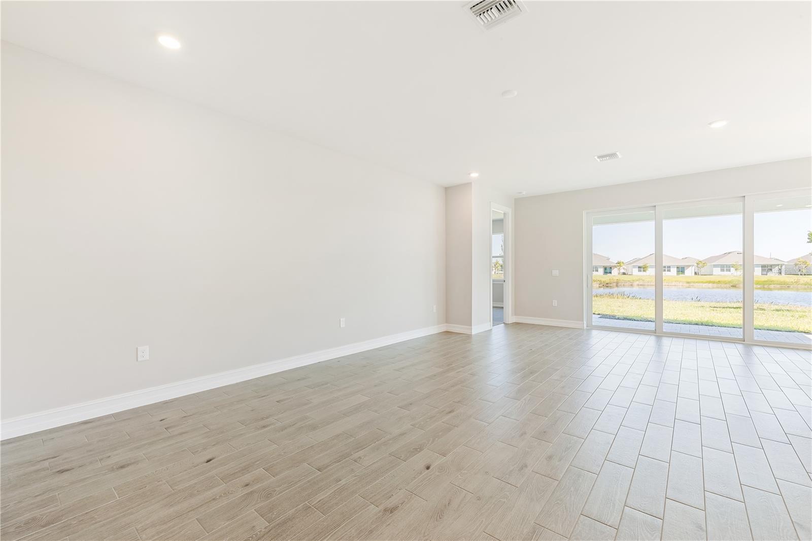 Image 3 of 23 For 26180 Coral Lakes Drive