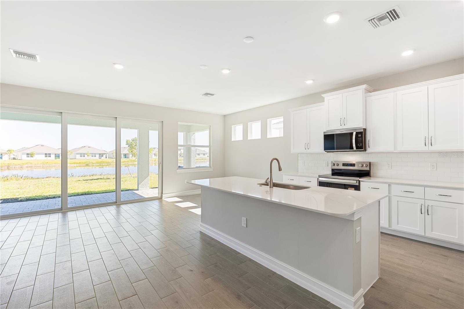 Image 6 of 23 For 26180 Coral Lakes Drive