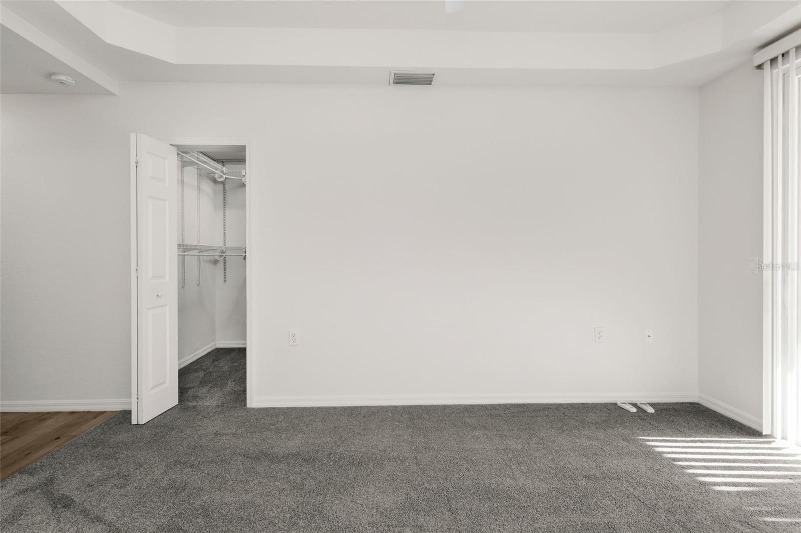 Image 15 of 68 For 255 End Drive 2211