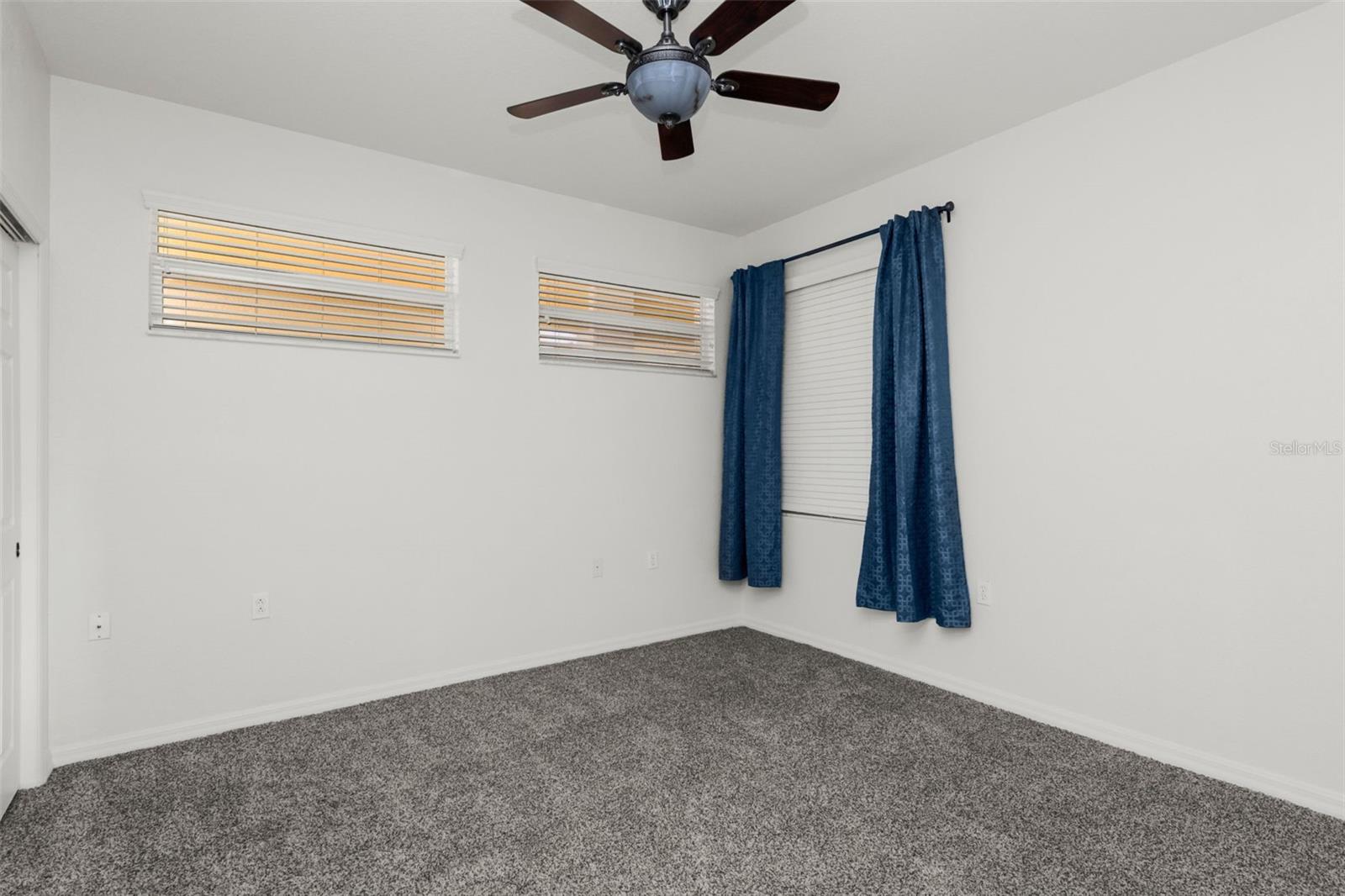 Image 20 of 68 For 255 End Drive 2211