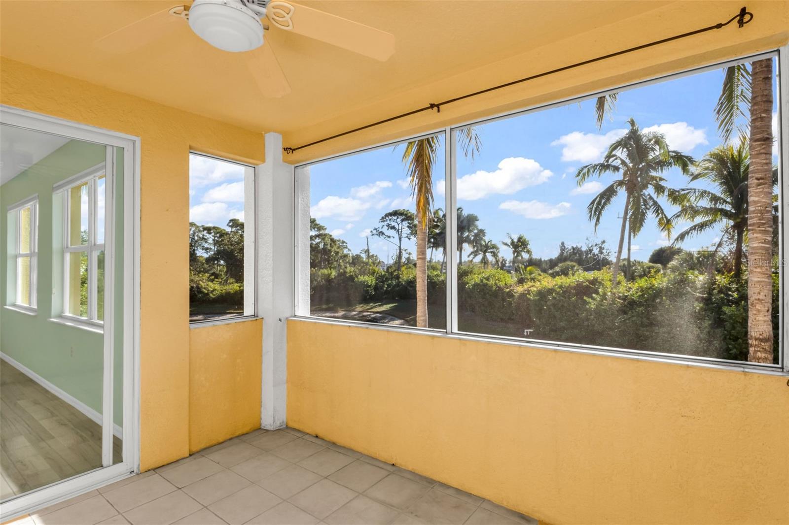 Image 28 of 68 For 255 End Drive 2211