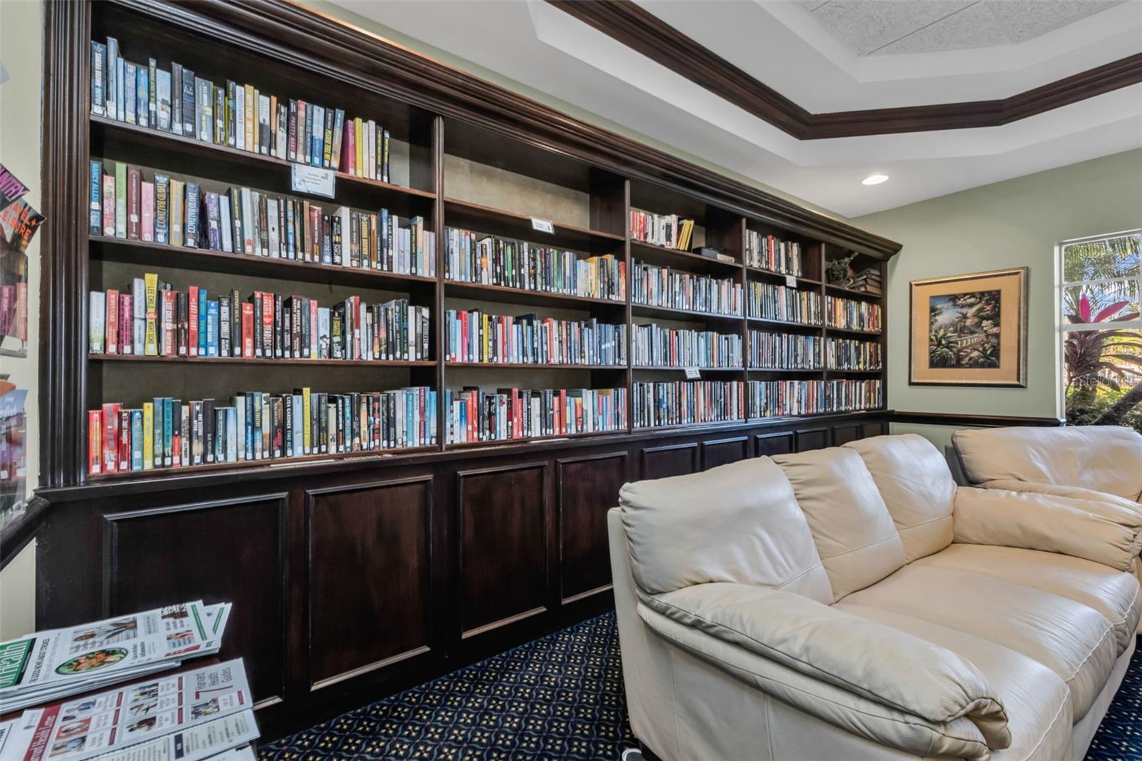 Image 39 of 68 For 255 End Drive 2211