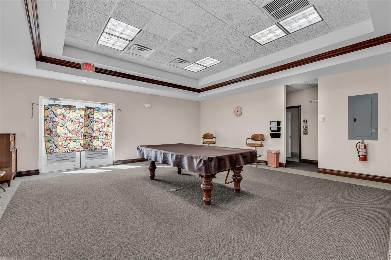 Image 40 of 68 For 255 End Drive 2211