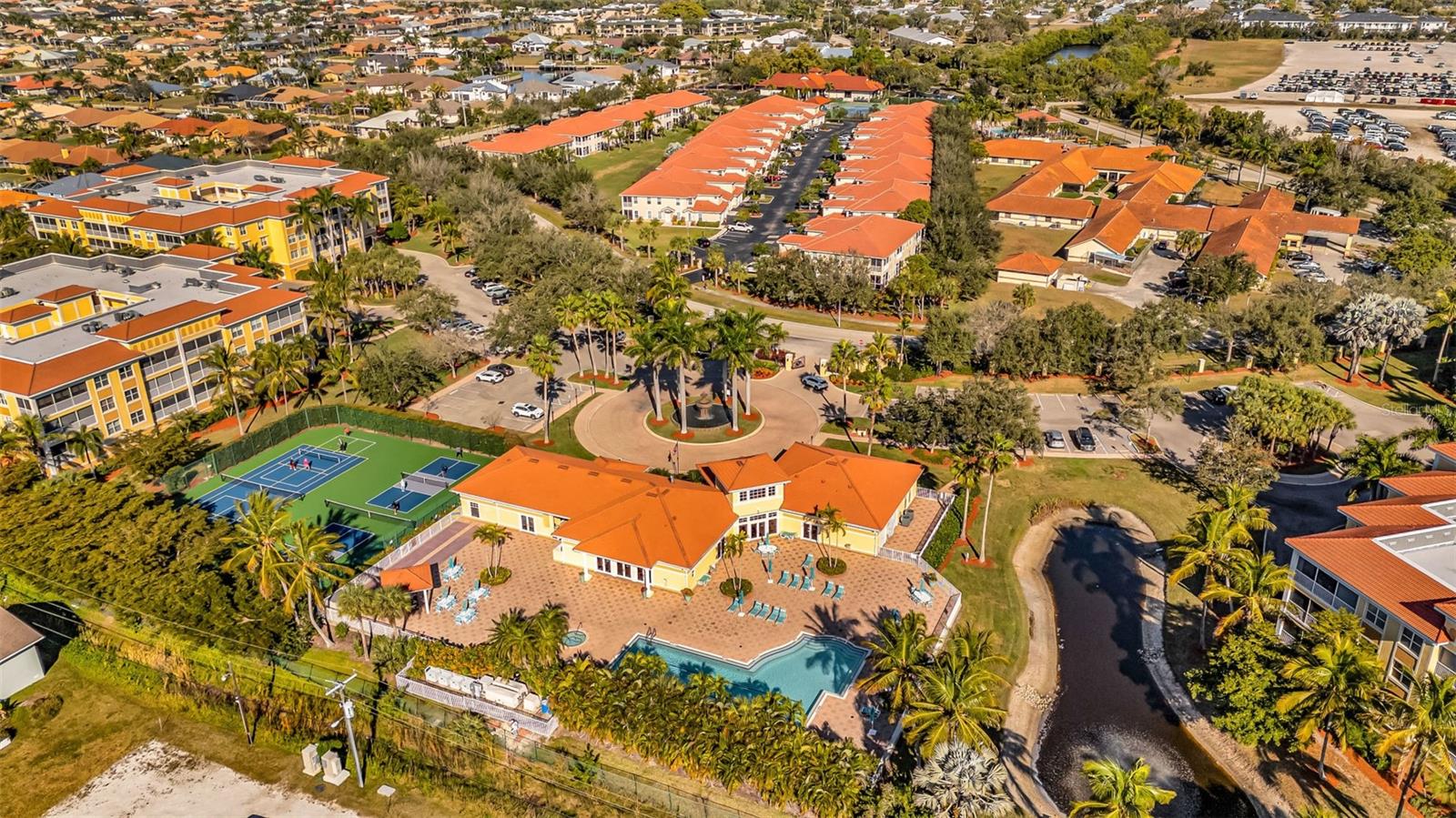 Image 49 of 68 For 255 End Drive 2211