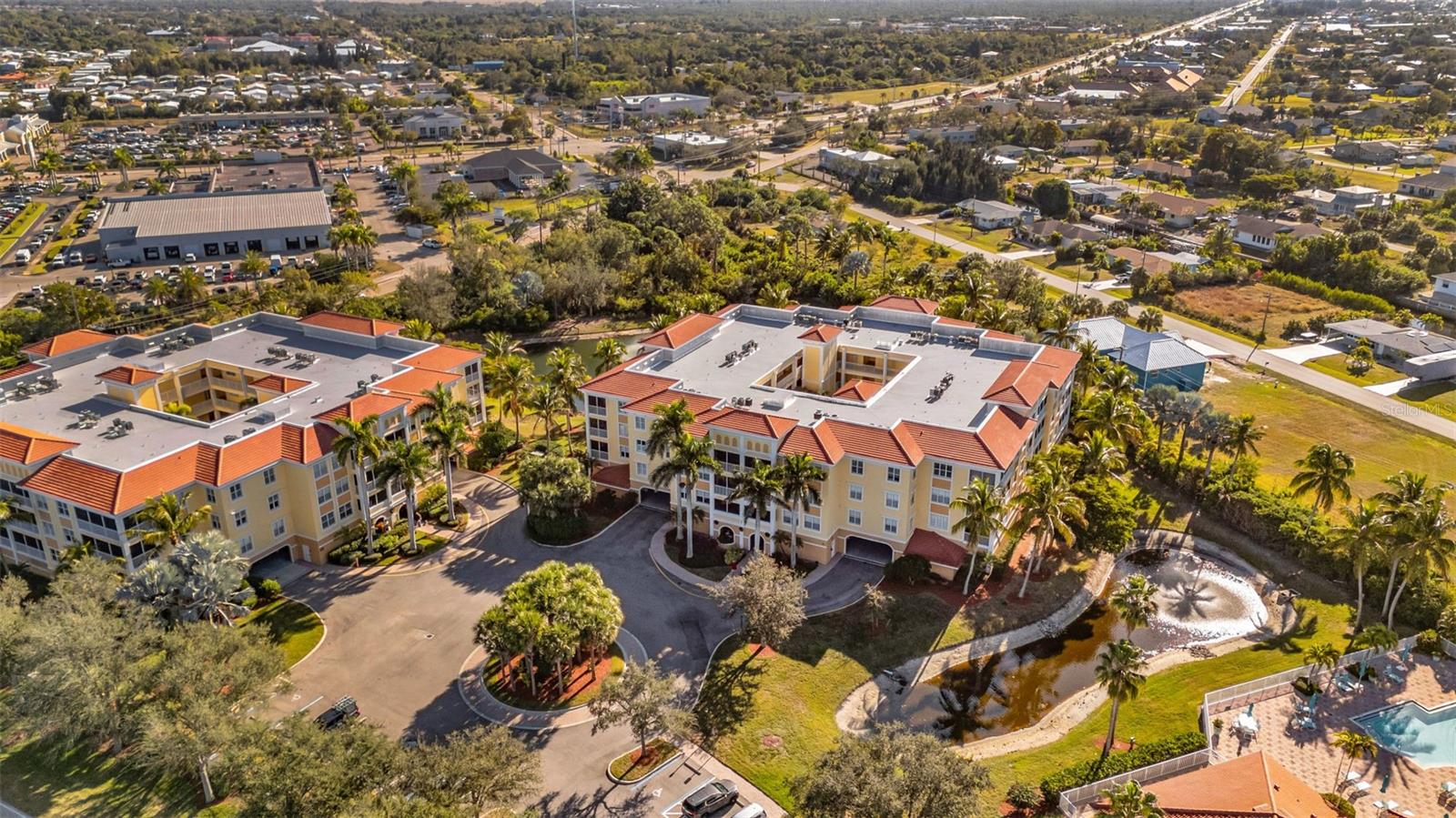 Image 56 of 68 For 255 End Drive 2211