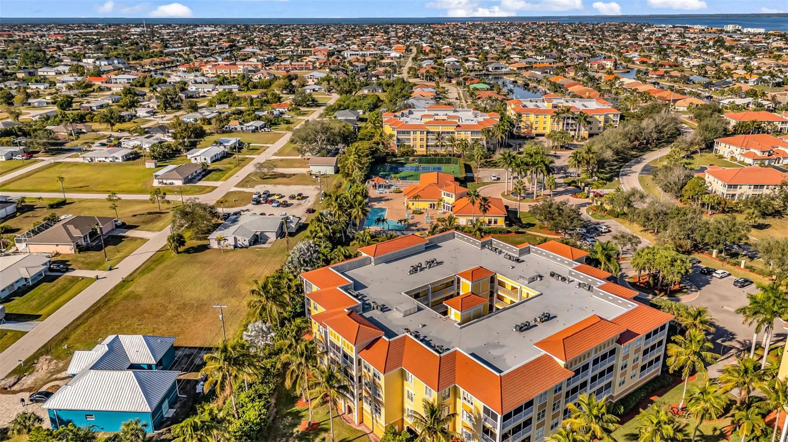 Image 65 of 68 For 255 End Drive 2211