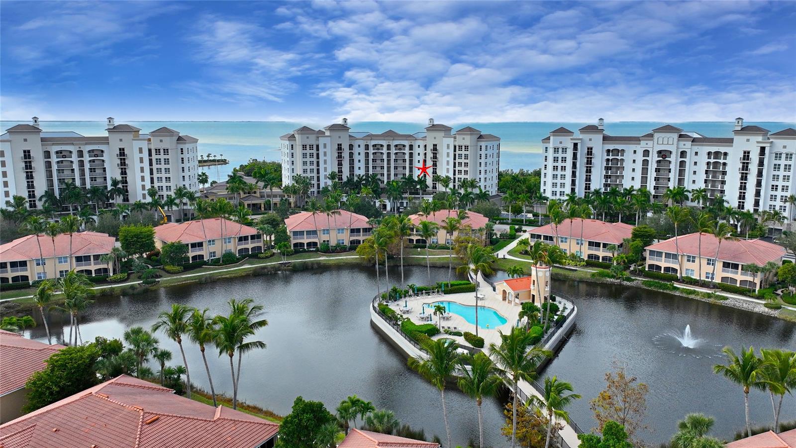 Image 2 of 42 For 3321 Sunset Key Circle 408