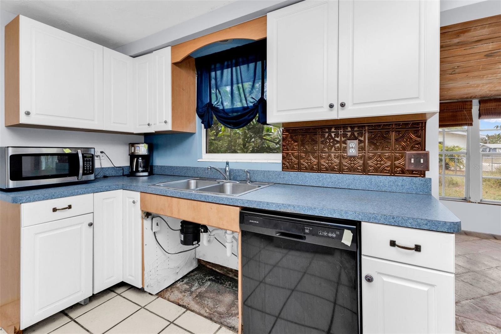 Image 11 of 33 For 830 3rd Street