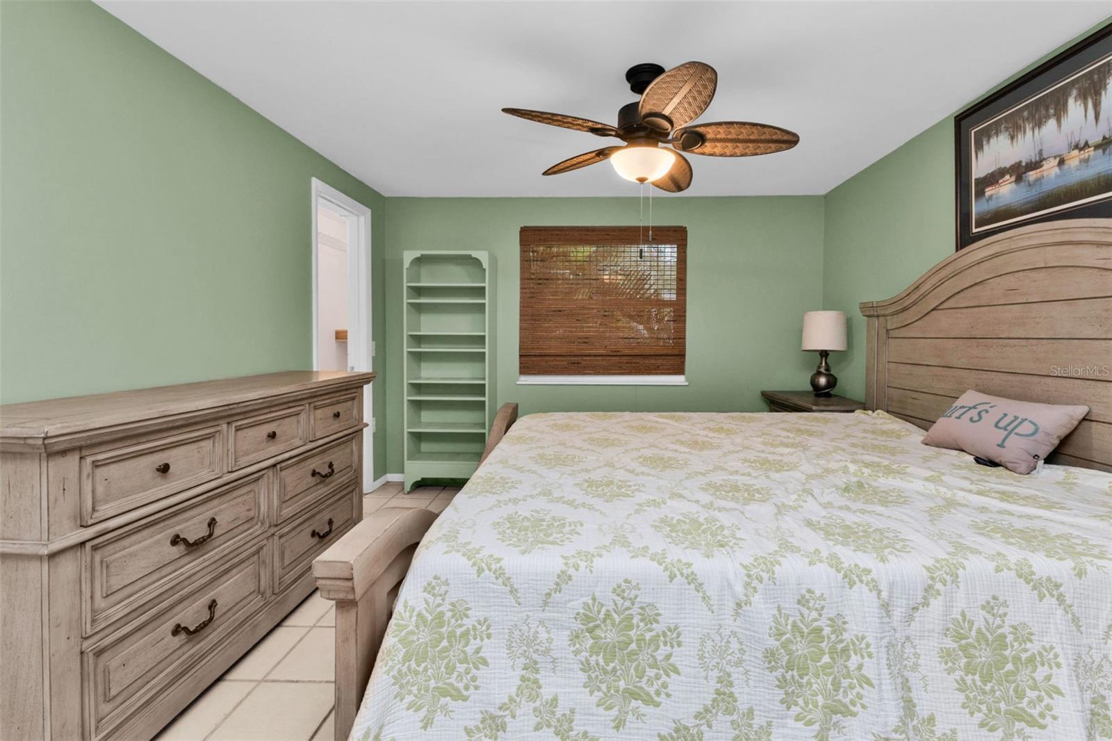 Image 12 of 33 For 830 3rd Street