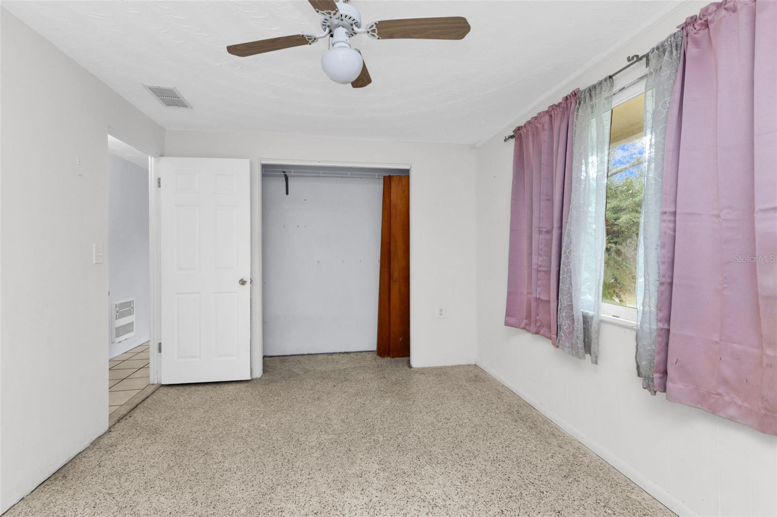 Image 21 of 33 For 830 3rd Street