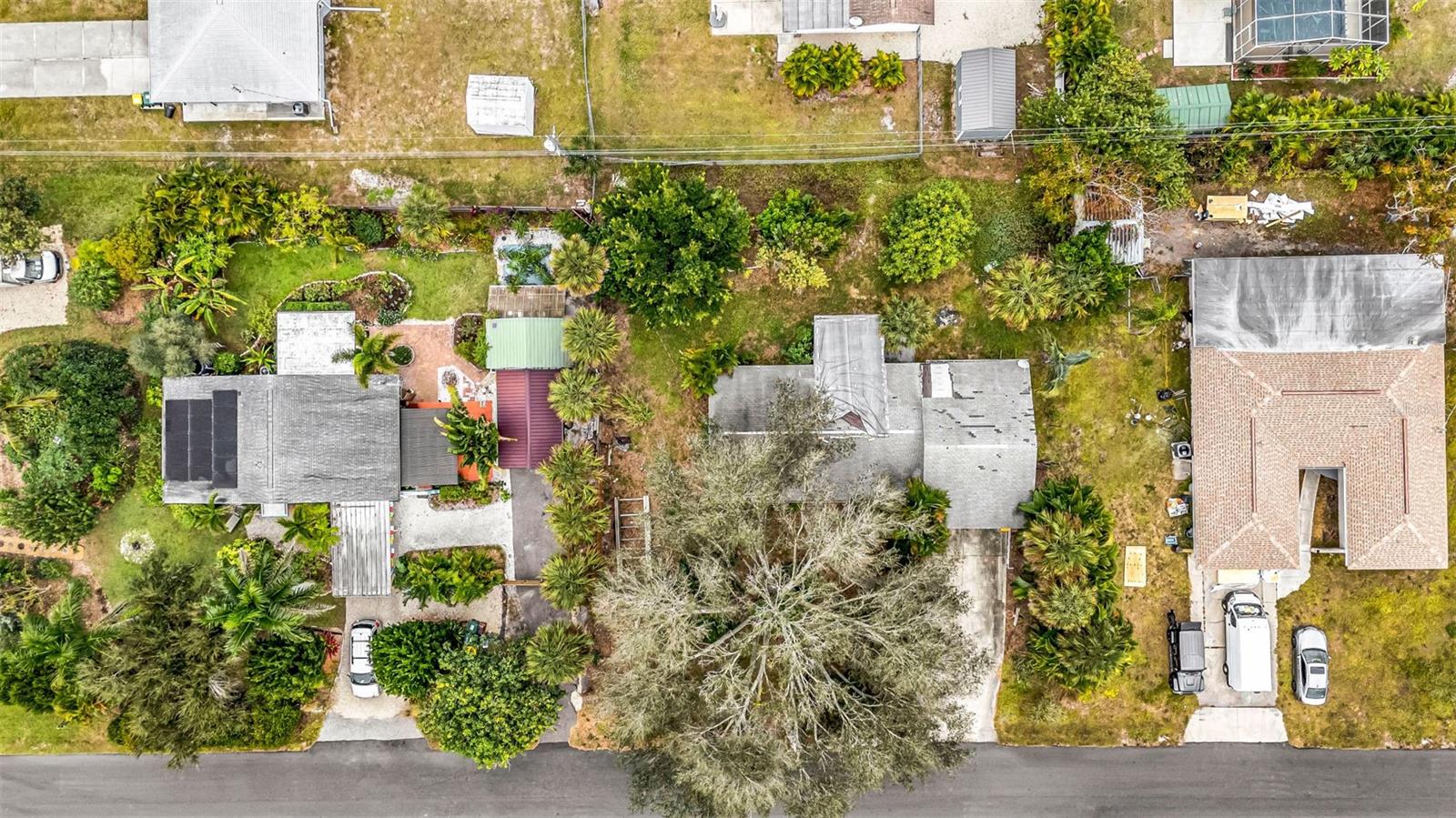 Image 32 of 33 For 830 3rd Street