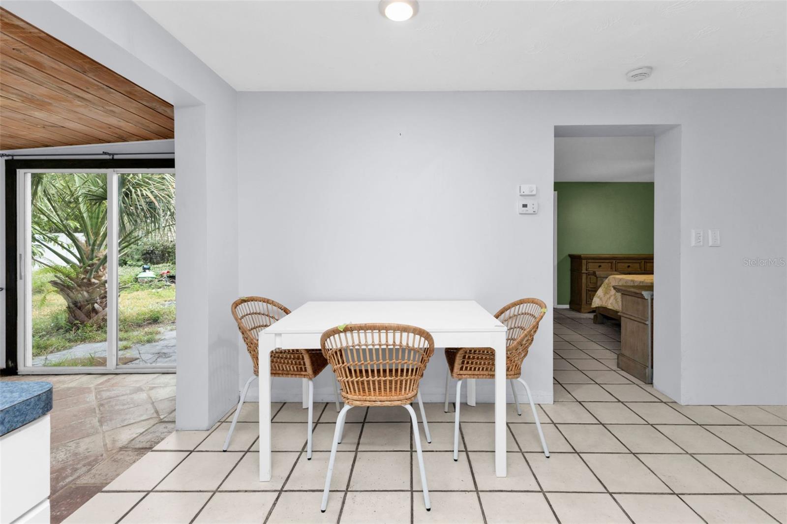 Image 7 of 33 For 830 3rd Street