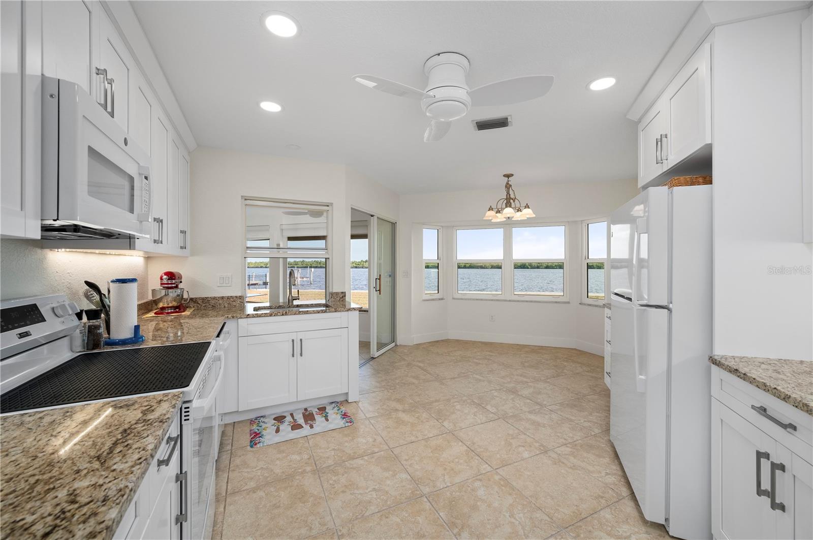 Image 15 of 62 For 3672 Peace River Drive