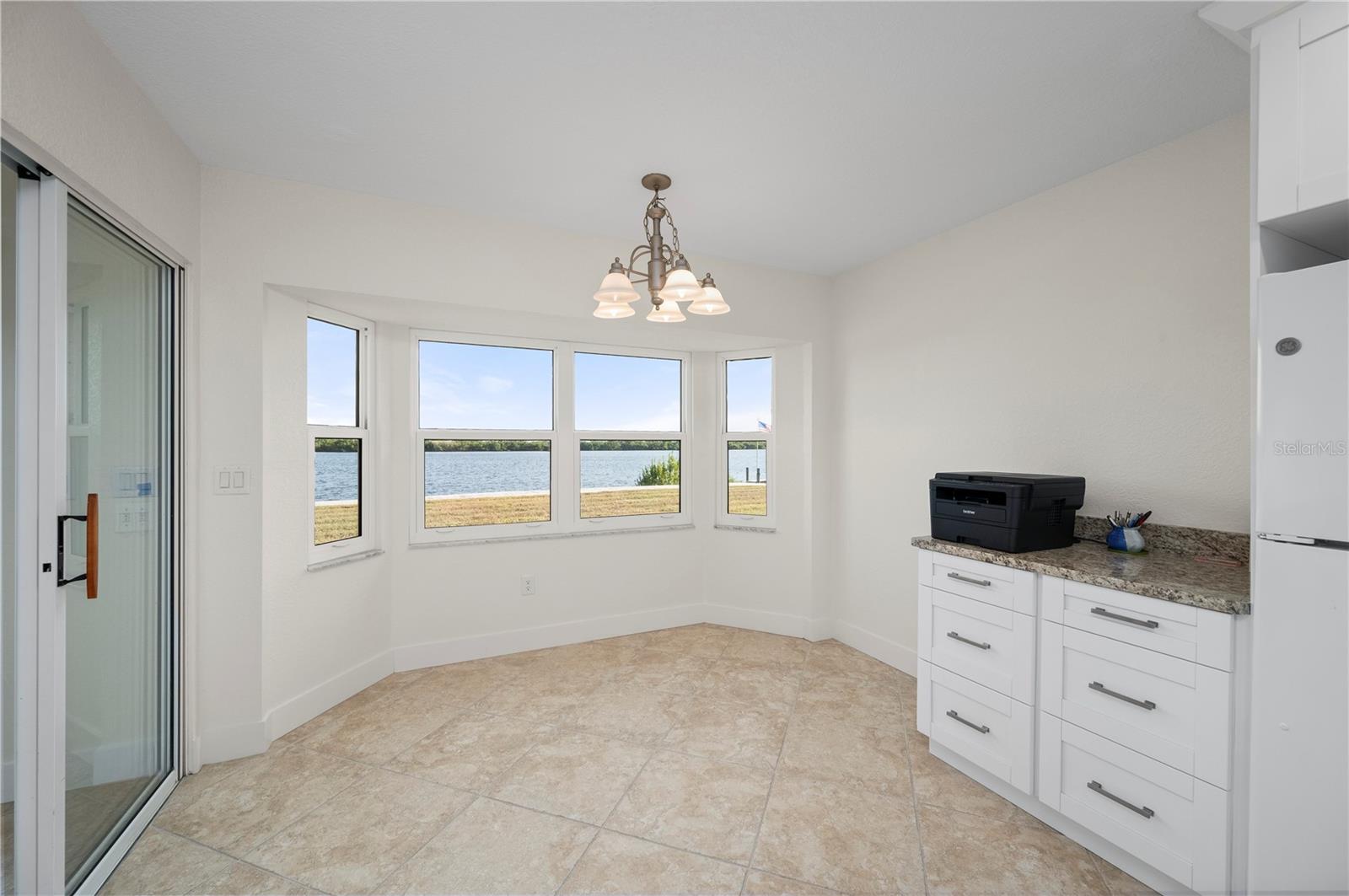 Image 18 of 62 For 3672 Peace River Drive