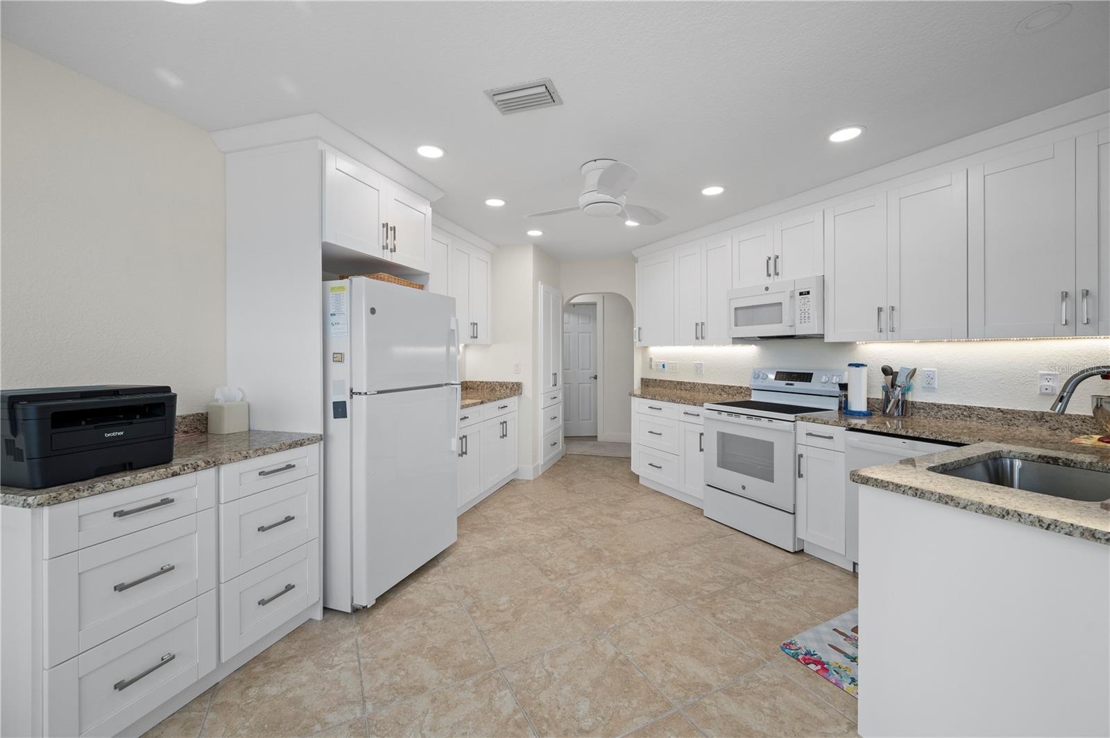 Image 20 of 62 For 3672 Peace River Drive