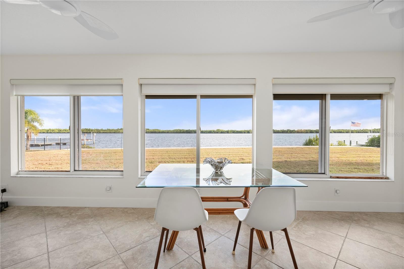 Image 22 of 62 For 3672 Peace River Drive