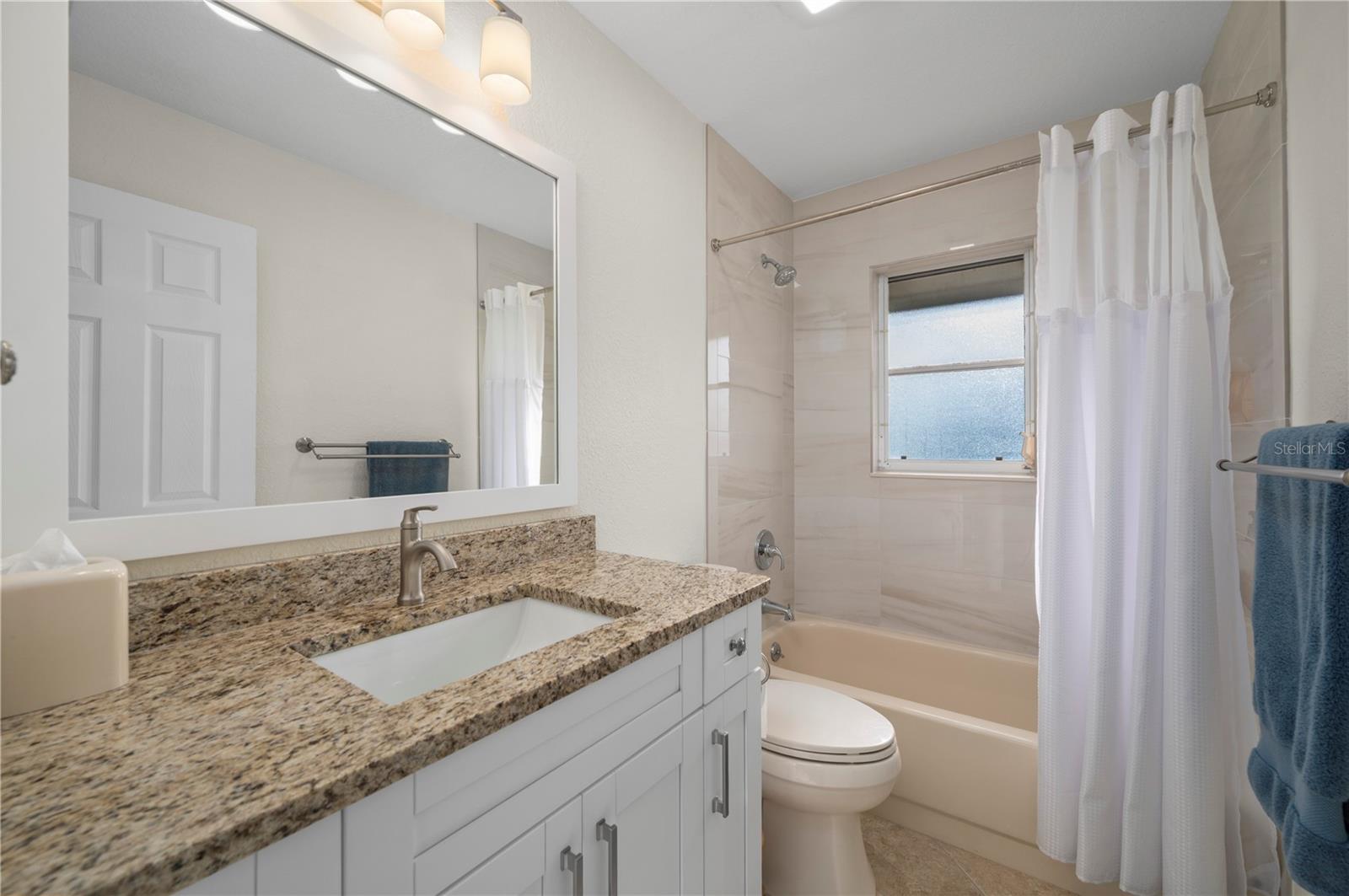 Image 32 of 62 For 3672 Peace River Drive