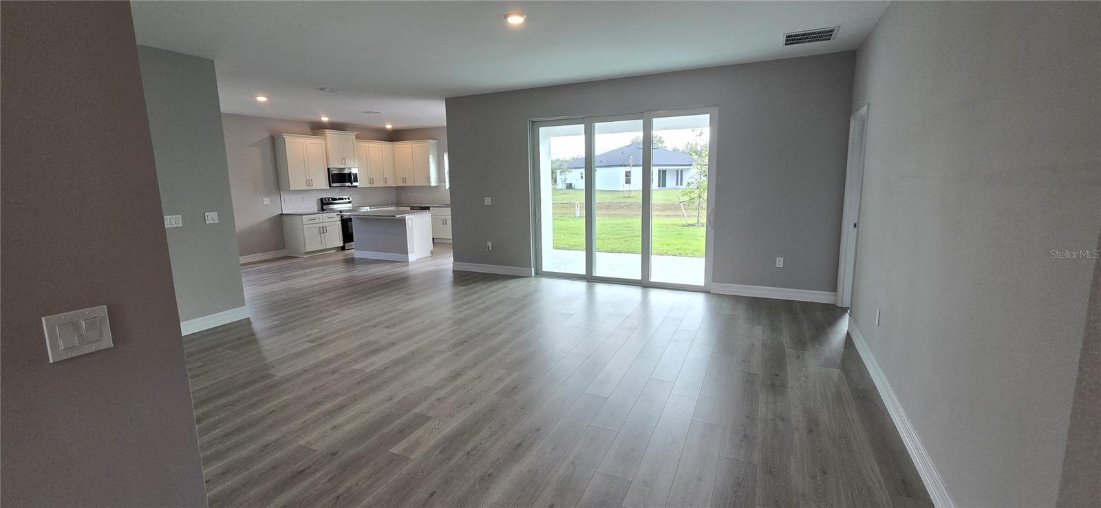 Image 3 of 14 For 26465 Barranquilla Avenue