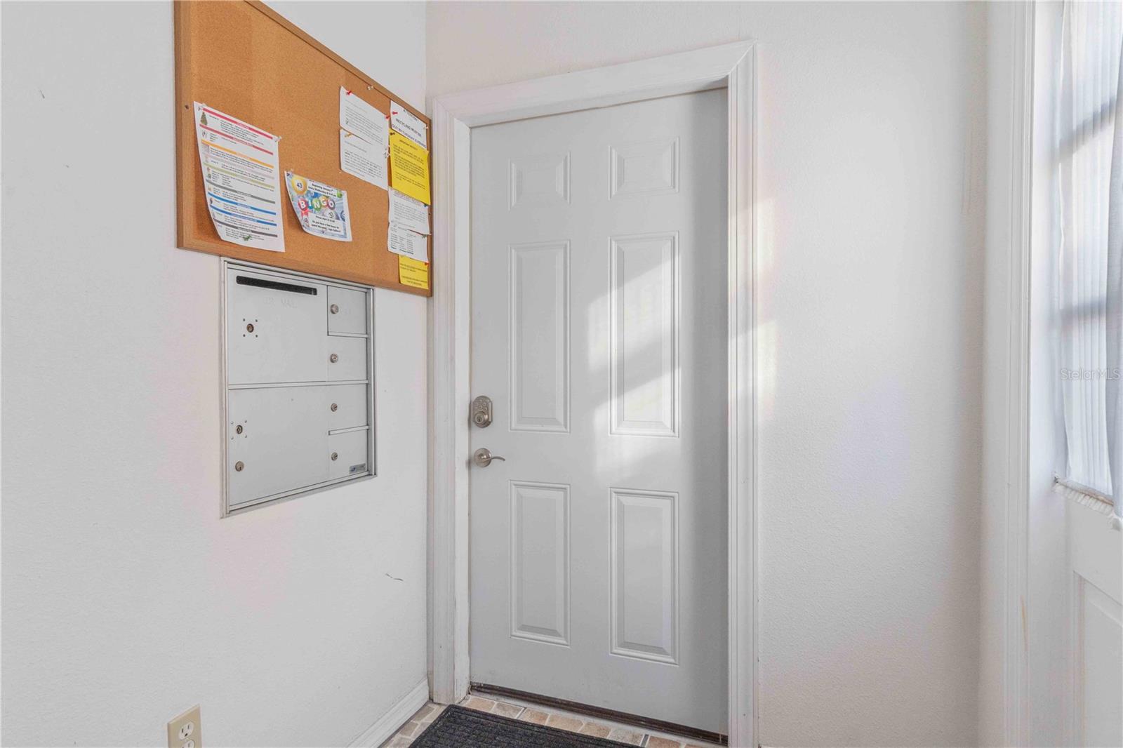 Image 6 of 36 For 4158 Tamiami Trail G2