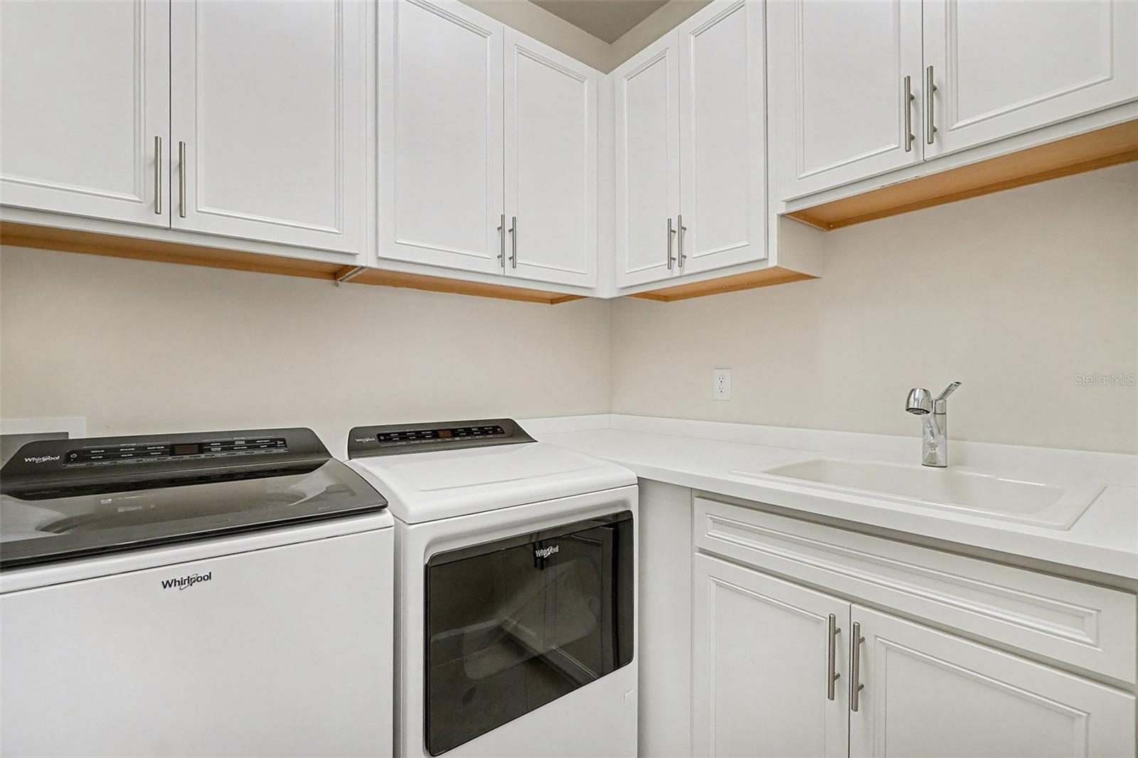 Image 23 of 35 For 43578 Bluebird Trail