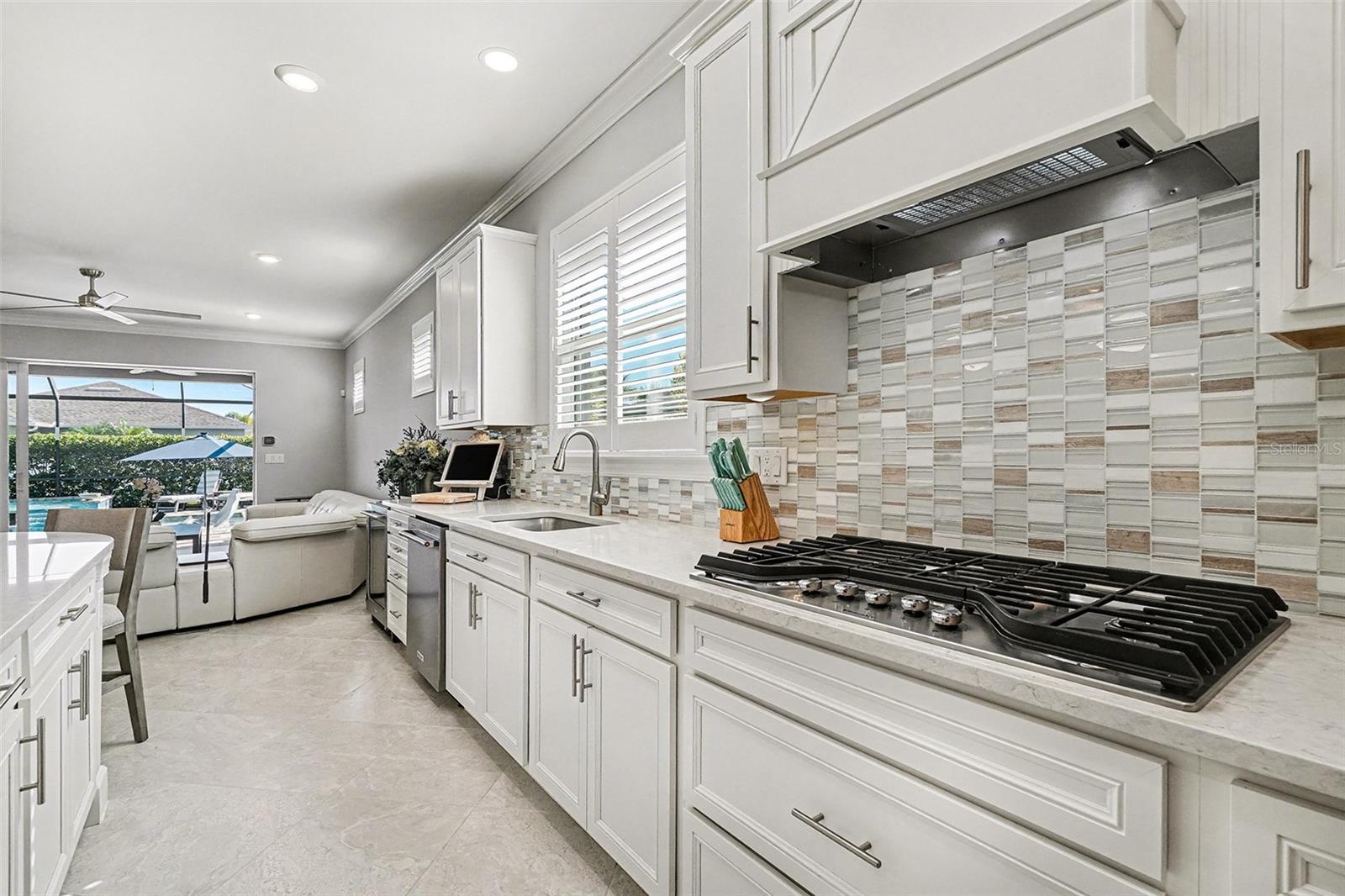 Image 5 of 35 For 43578 Bluebird Trail