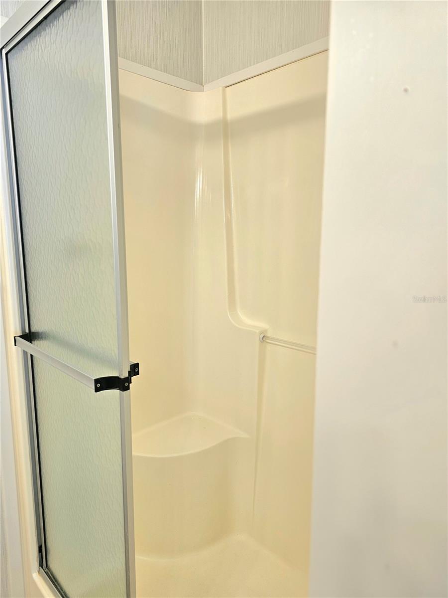 Image 18 of 43 For 65 Windmill Blvd Boulevard