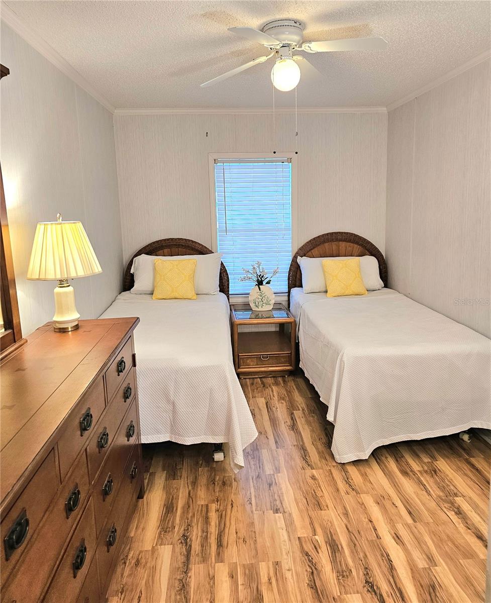 Image 21 of 43 For 65 Windmill Blvd Boulevard