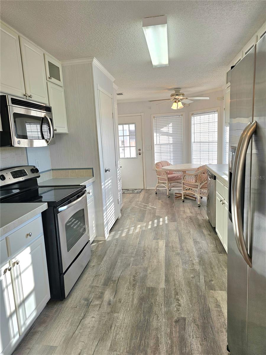 Image 8 of 43 For 65 Windmill Blvd Boulevard